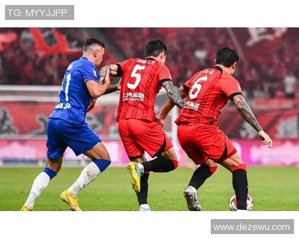 上海篮球队在洲际杯积分榜中以94分稳居第一名展现强劲实力